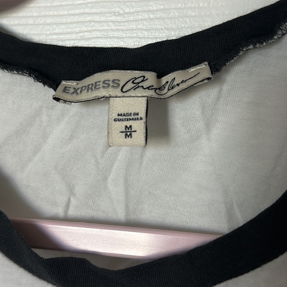 Express graphic tee - Picture 2 of 2